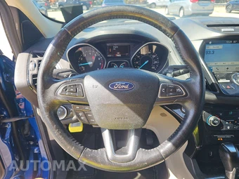2017 Ford Escape Titanium – miniatura 10
