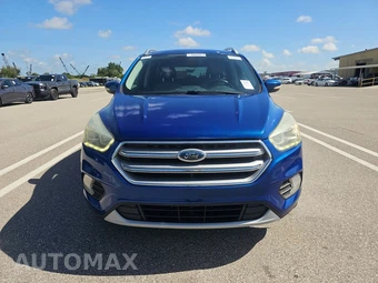 2017 Ford Escape Titanium – miniatura 2