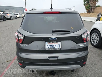 2017 Ford Escape Titanium – miniatura 5