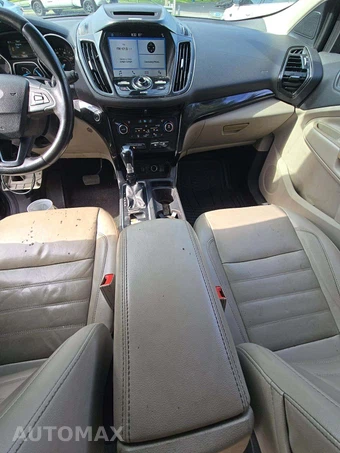 2017 Ford Escape Titanium - miniatura 10