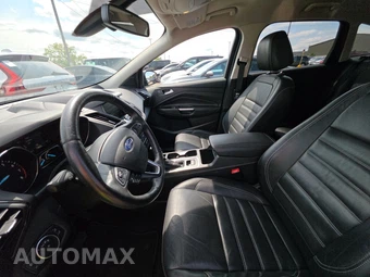 2017 Ford Escape Titanium – miniatura 7