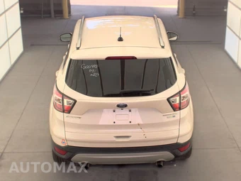 2017 Ford Escape Titanium – miniatura 5