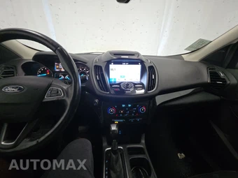 2017 Ford Escape Titanium – miniatura 11
