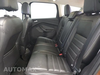 2017 Ford Escape Titanium – miniatura 13