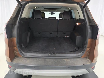 2017 Ford Escape Titanium – miniatura 16