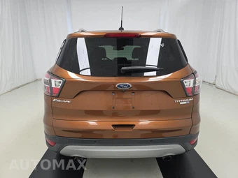 2017 Ford Escape Titanium – miniatura 5