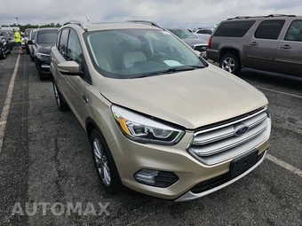 2017 Ford Escape Titanium - miniatura 3