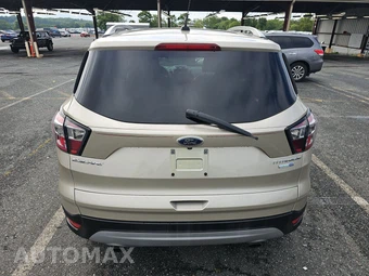 2017 Ford Escape Titanium - miniatura 5