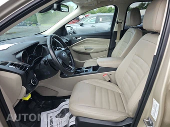 2017 Ford Escape Titanium - miniatura 7