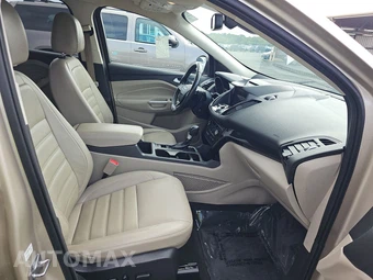 2017 Ford Escape Titanium - miniatura 8