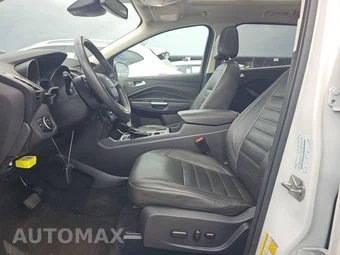 2017 Ford Escape Titanium – miniatura 7