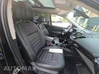 2017 Ford Escape Titanium – miniatura 18