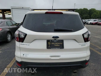 2017 Ford Escape Titanium – miniatura 5