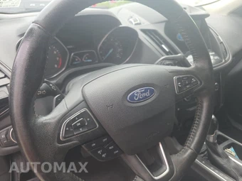 2017 Ford Escape Titanium - miniatura 10