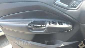 2017 Ford Escape Titanium - miniatura 25