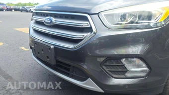 2017 Ford Escape Titanium - miniatura 22