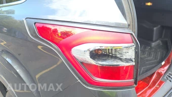 2017 Ford Escape Titanium - miniatura 31