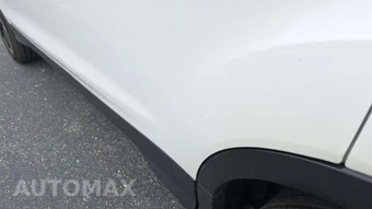 2017 Ford Escape Titanium – miniatura 26