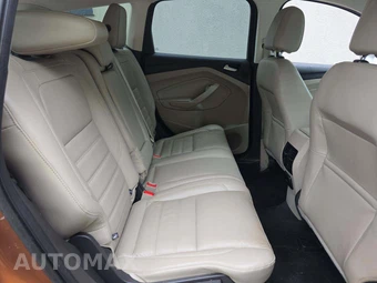 2017 Ford Escape Titanium – miniatura 16