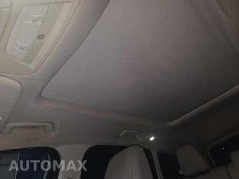 2017 Ford Escape Titanium – miniatura 18