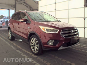 2017 Ford Escape Titanium – miniatura 3