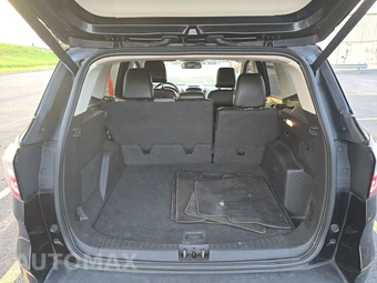 2017 Ford Escape Titanium - miniatura 16