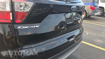 2017 Ford Escape Titanium - miniatura 39