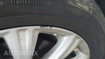 2017 Ford Escape Titanium – miniatura 28