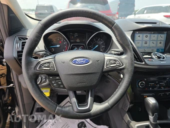 2017 Ford Escape Titanium - miniatura 10