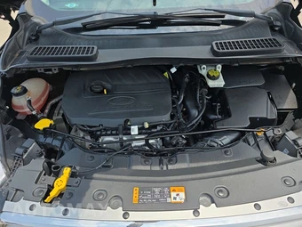 2017 Ford Escape Titanium - miniatura 15
