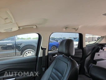 2017 Ford Escape Titanium - miniatura 17