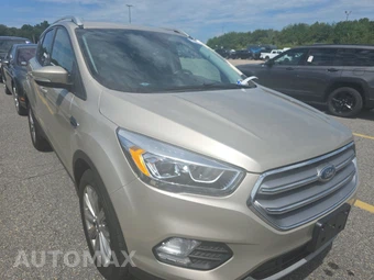 2017 Ford Escape Titanium - miniatura 3