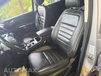 2017 Ford Escape Titanium - miniatura 6