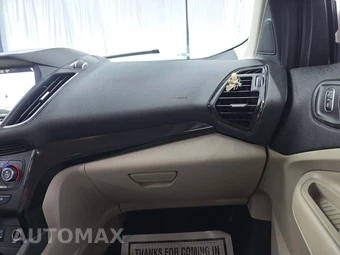 2017 Ford Escape Titanium - miniatura 16