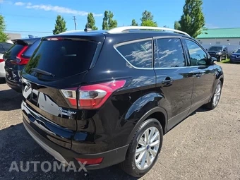 2017 Ford Escape Titanium – miniatura 4