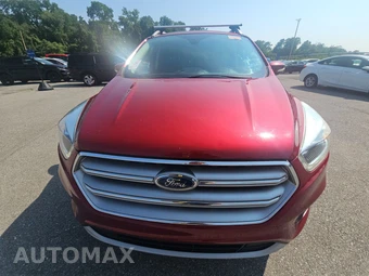 2017 Ford Escape Titanium – miniatura 2