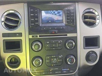 2017 Ford Expedition XLT – miniatura 10