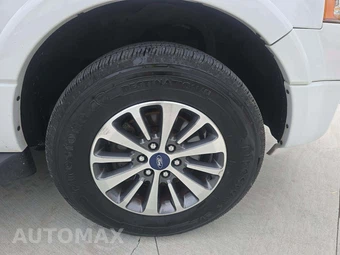 2017 Ford Expedition XLT – miniatura 19