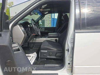 2017 Ford Expedition XLT – miniatura 3