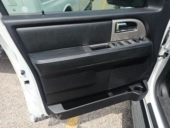 2017 Ford Expedition XLT – miniatura 9