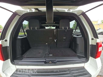 2017 Ford Expedition XLT – miniatura 15
