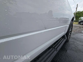 2017 Ford Expedition XLT – miniatura 27