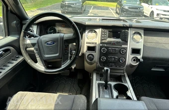 2017 Ford Expedition XLT - miniatura 10