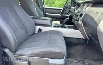 2017 Ford Expedition XLT - miniatura 13