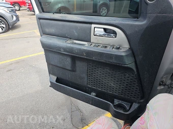 2017 Ford Expedition XLT – miniatura 9