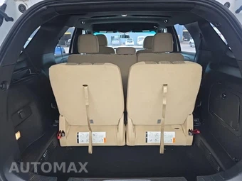 2017 Ford Explorer – miniatura 13