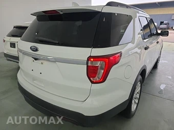 2017 Ford Explorer – miniatura 4
