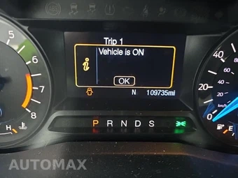 2017 Ford Explorer – miniatura 9