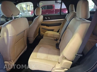 2017 Ford Explorer – miniatura 13