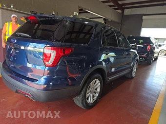 2017 Ford Explorer – miniatura 4